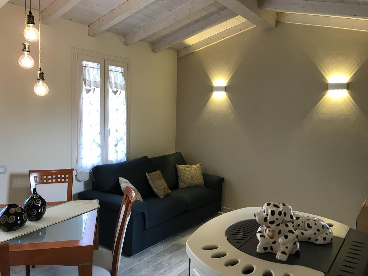 La Camelia Villa Massa e Cozzile Eksteriør billede